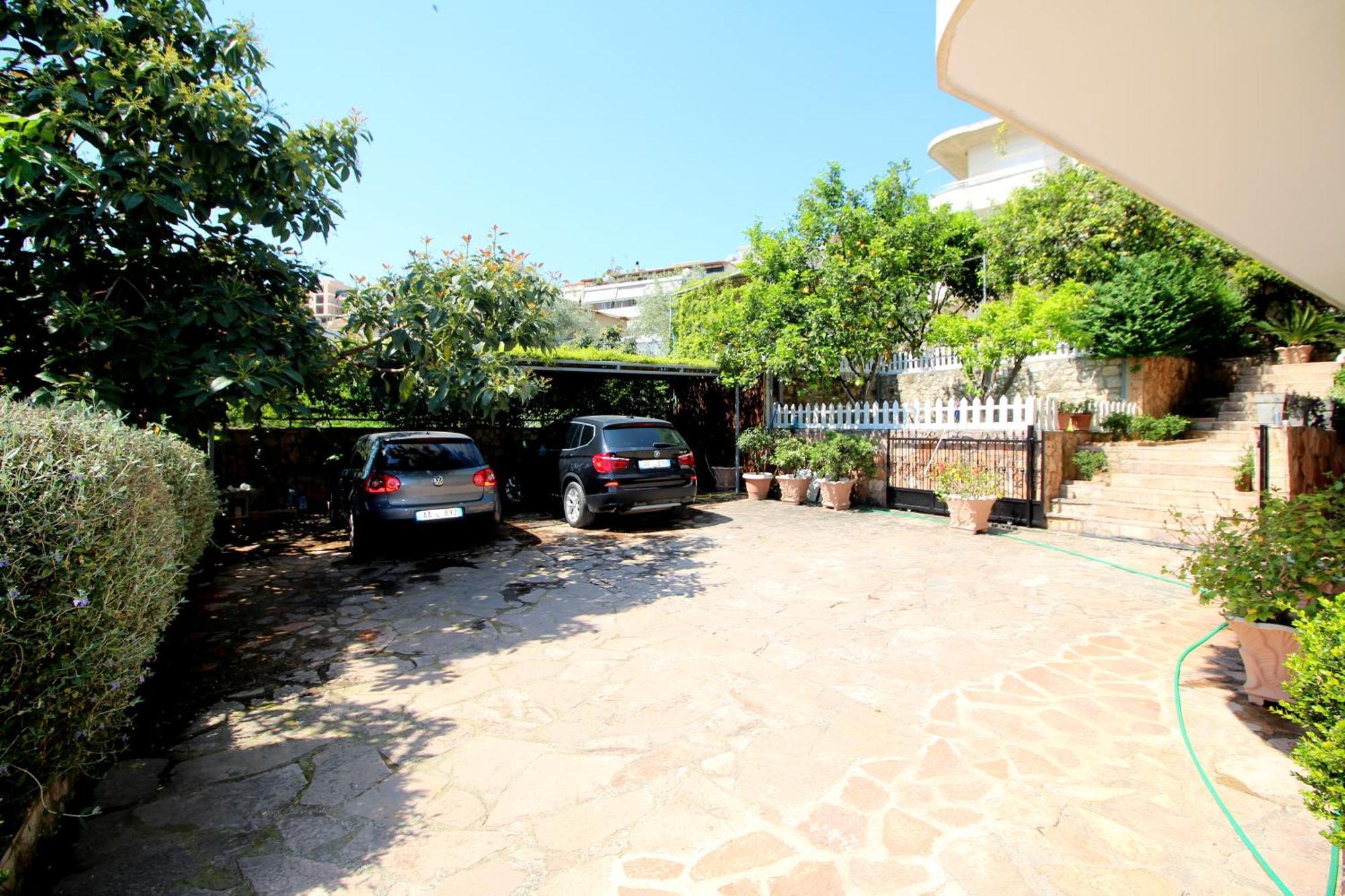 Garden Home Sarandë Exterior foto